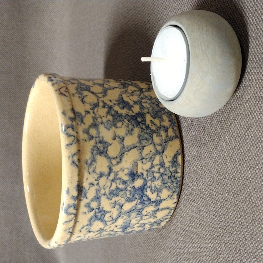 Roseville Spongeware 3" tall crock